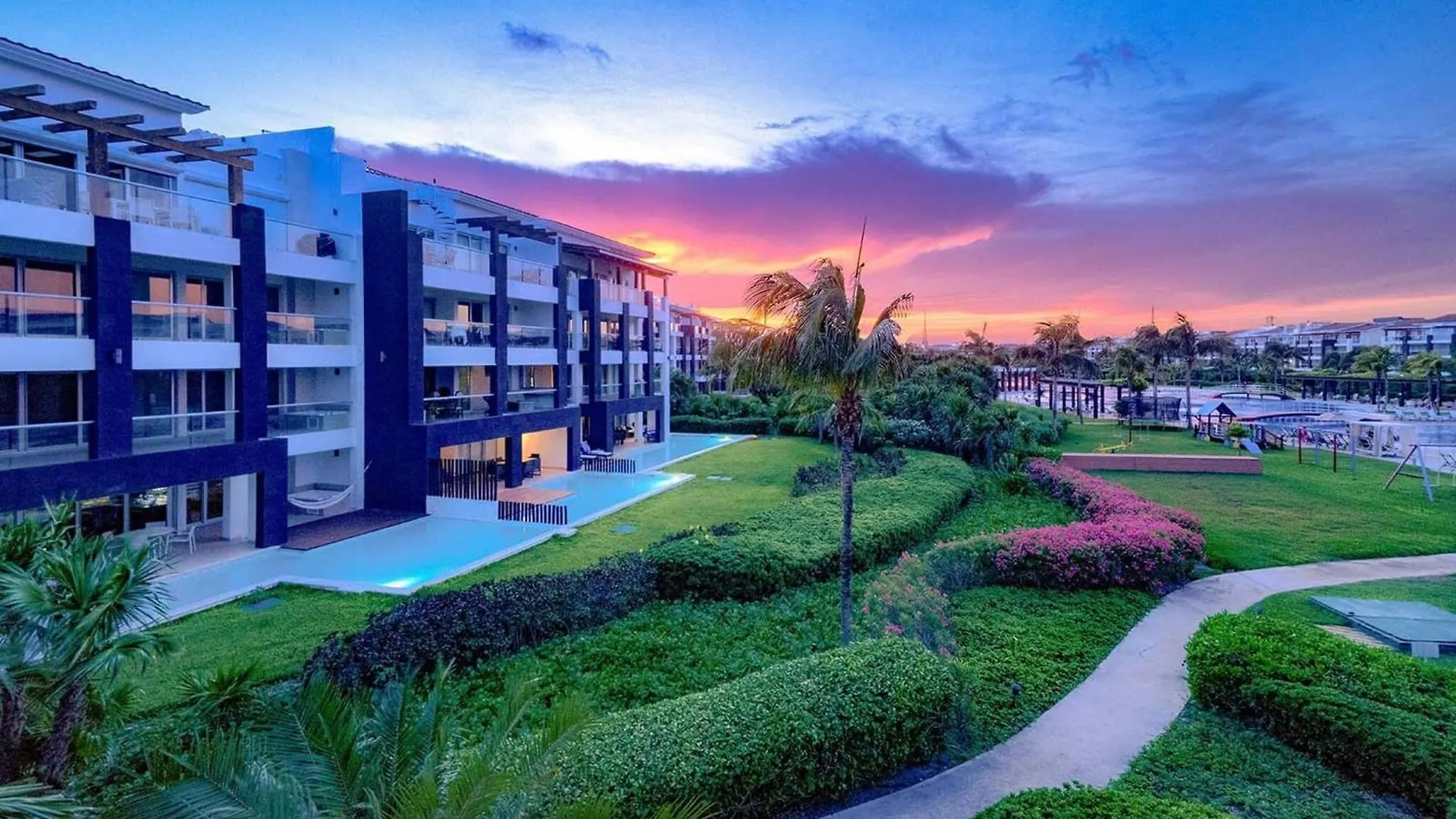 Ocean View With Plunge Pool - Beachfront Complex - At Mareazul Condo Agua Dulce 0*, Playa del Carmen