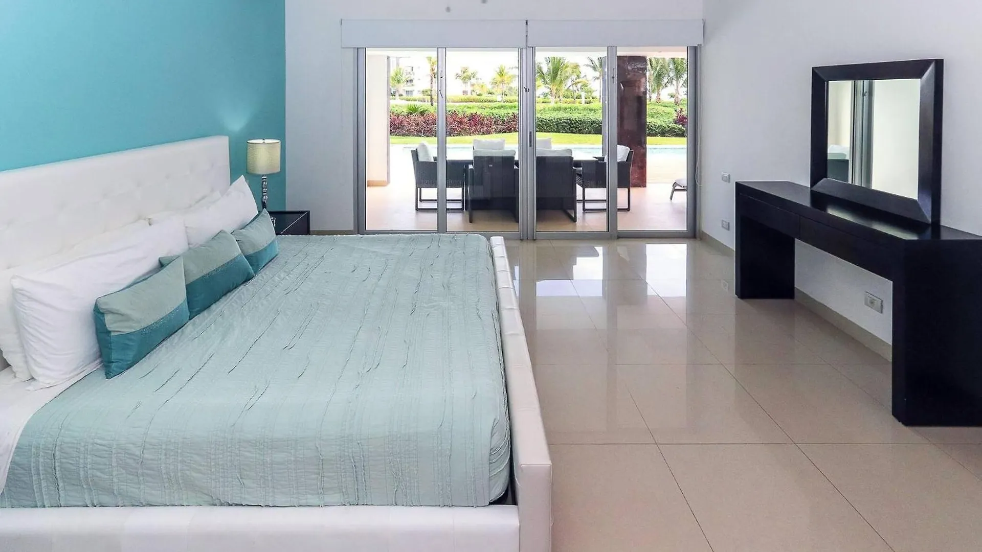 Ocean View With Plunge Pool - Beachfront Complex - At Mareazul Condo Agua Dulce Feriehus Playa del Carmen